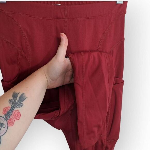 Fabletics Women's High Waisted Motion 365 Pocket 7/8 Legging Brick Red size Smal - Picture 6 of 9